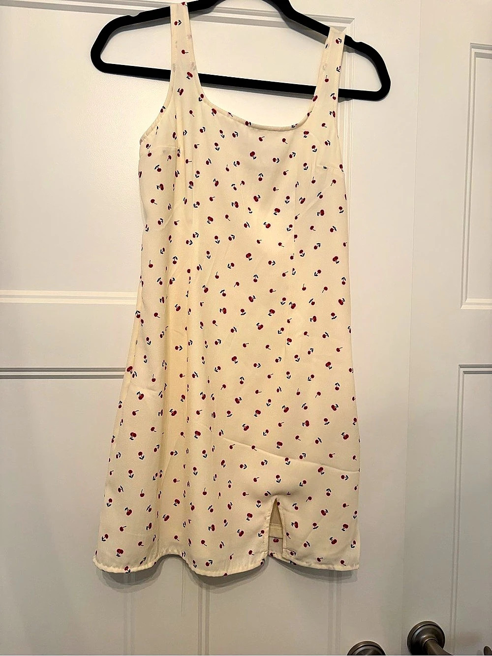 Harlow Cherry Mini Dress Size Small NWT